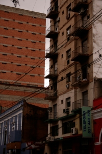 Los cables de la luz en Asunción